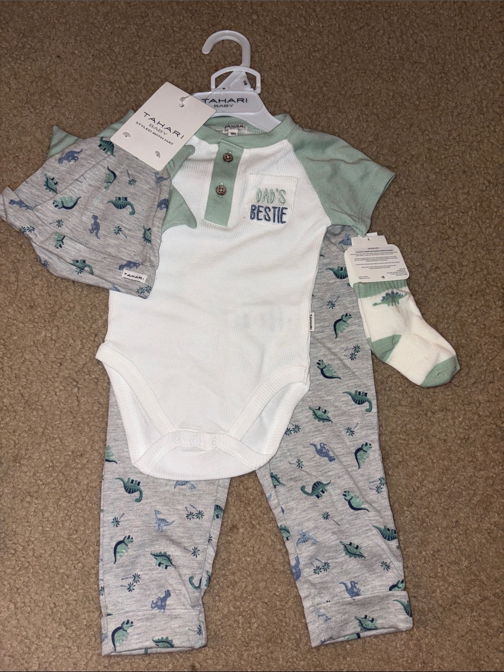 NWT 4 Piece Set